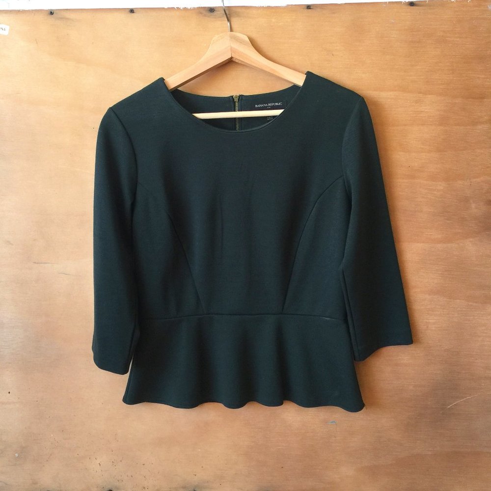 Banana Republic Evergreen peplum 3/4 sleeve shirt